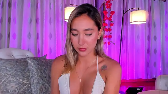 Zarajener's Live XXX Chat
