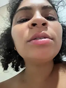 Tana_latin1-'s Live XXX Chat