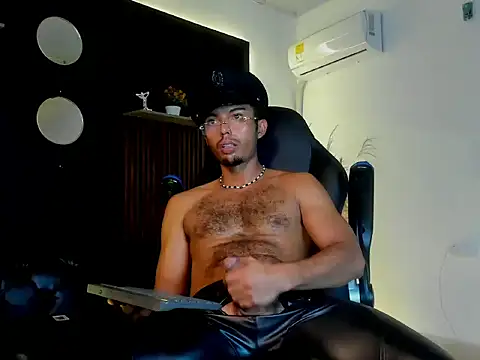 Chat +18 de TitoBell ao vivo