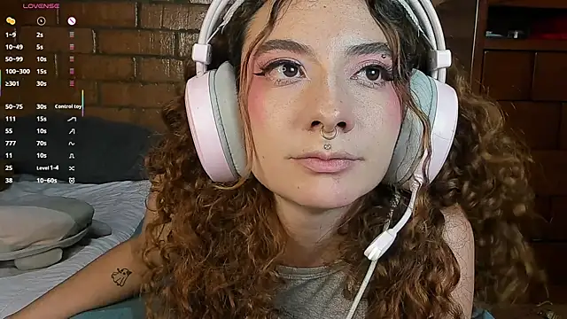 Chatroom XXX en direct de Annycolin_