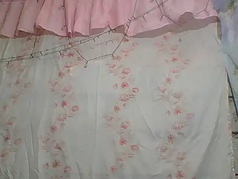 ladytisay17 – Naživo XXX chat