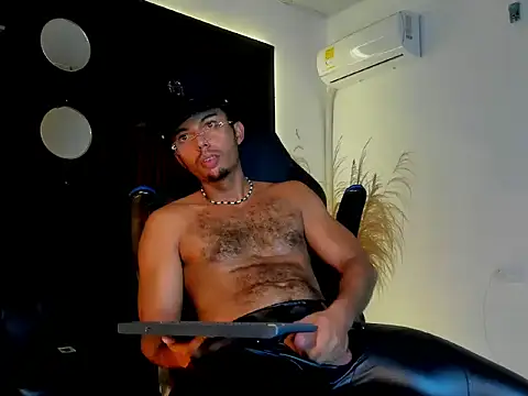 แชท XXX สดของ TitoBell