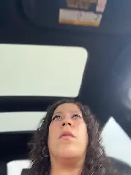 Chat +18 de Bigbuttbrooklynn ao vivo