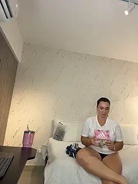 عرض كام ava_blue
