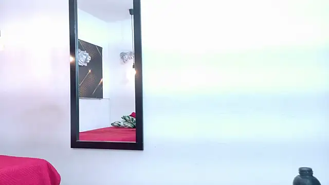 Živý XXX chat GoldenDesireX_
