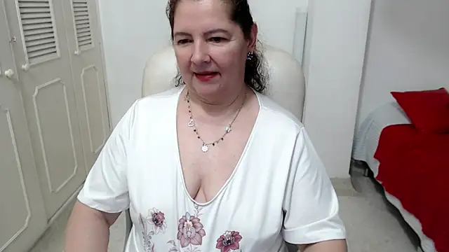 leonela_69 Live XXX Chat