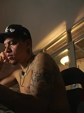 AlphaMasterXxx Live XXX-chat