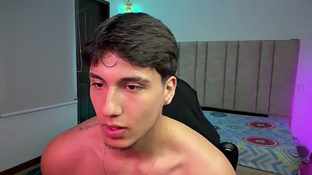 CHRIS_MORGAN1 Show Webcam