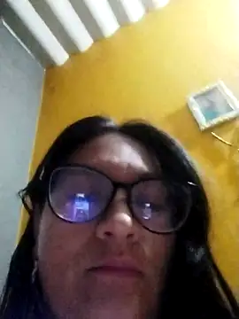 LatinSquirtBaby's Live XXX Chat