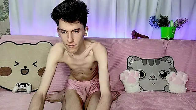 GoodBoyLuca – Naživo XXX chat