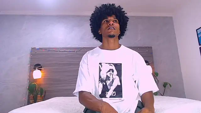 Dilan_Hall – Naživo XXX chat