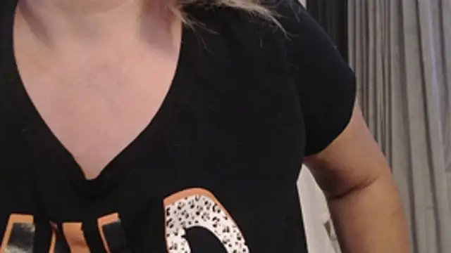 Divineblond's Live XXX Chat