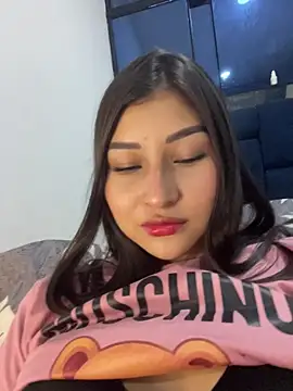 Aylin-fire live XXX chat