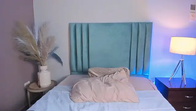 XXX chat uživo modela AnnaDenver