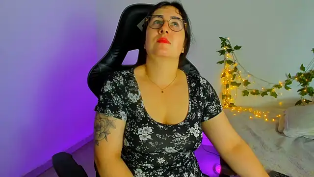 צ'אט XXX בשידור חי של Susan_Foxx