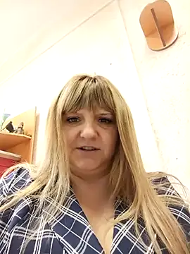 Office_Albertina's Live XXX Chat