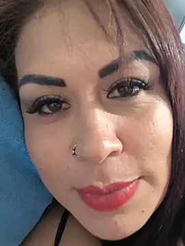 Chatroom XXX en direct de Natymendoza998
