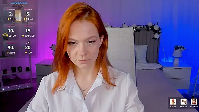 LisaAris' Live XXX Chat