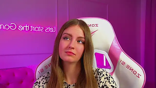 SofiaSarvains – Live XXX-chat