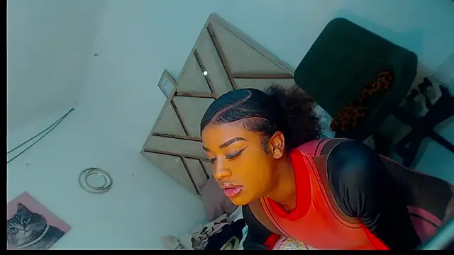 Ahslimichelle লাইভ XXX চ্যাট