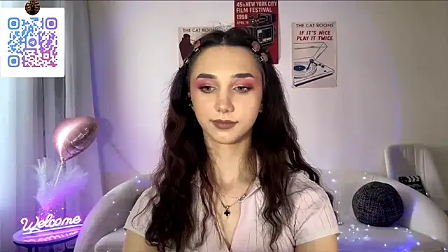 XXX chat uživo modela LinaMour