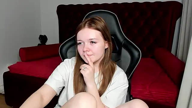 Živý XXX chat ElinaVale