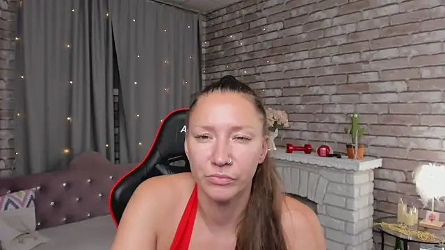 Chat XXX en directo de SarahCoksss