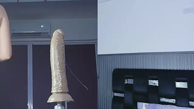 XXX chat uživo modela levana1