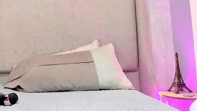 Chat XXX en directo de MaiaLopez