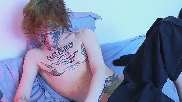 Emo___boy élő XXX-chatje