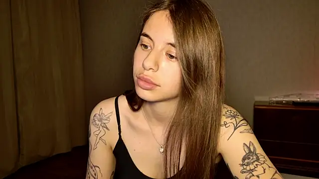 MadeInParadise live XXX chat