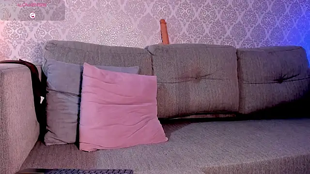 NohaCooper Adlı Modelin Canlı XXX Sohbeti