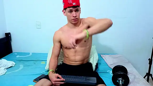 Chat XXX Live Luke_Muscle