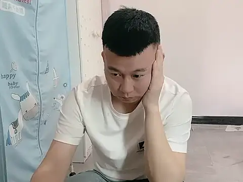 zzj_4718 Show Webcam