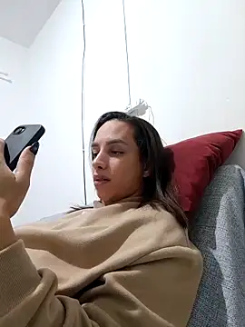 Chat +18 de ofjuliaa ao vivo