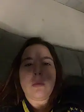 AMORINHA_S2_ Adlı Modelin Canlı XXX Sohbeti
