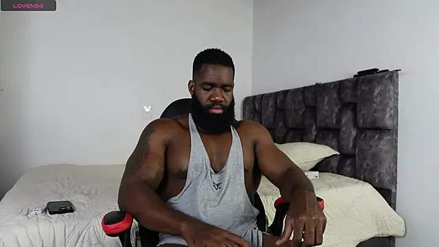 Онлайн чат XXX james_musclebbc