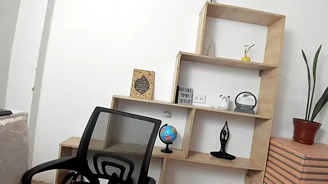 Živý XXX chat LinaBrowm