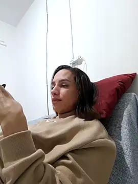 Chat +18 de ofjuliaa ao vivo