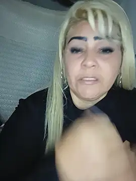 BonniAdams élő XXX-chatje