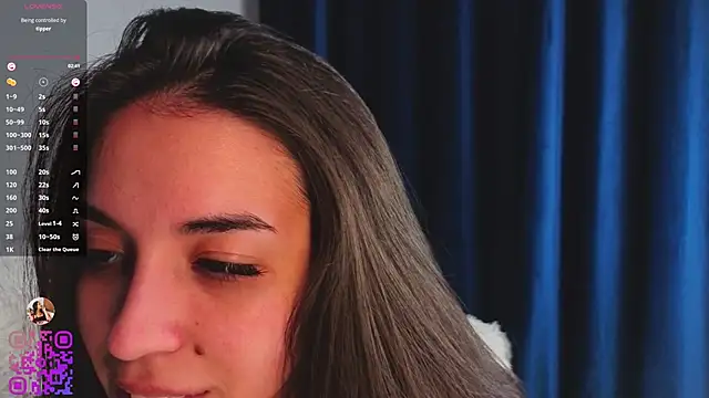 EmmyNoel Chat XXX live