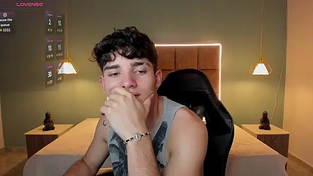 AlejooTwink Live XXX-chat