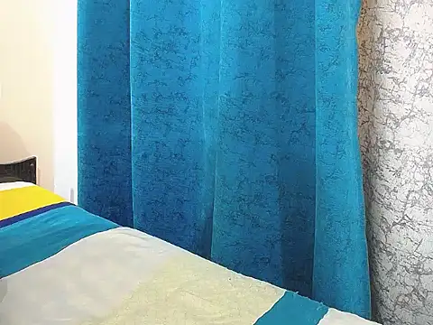 curvyarchie Adlı Modelin Canlı XXX Sohbeti