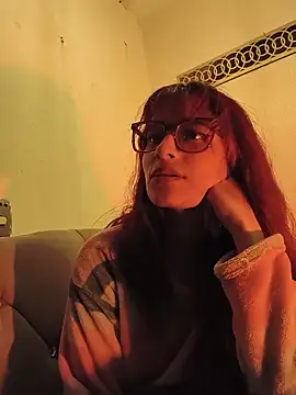 RedMeloddy élő XXX-chatje