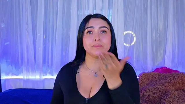 Victoria_J's Live XXX Chat