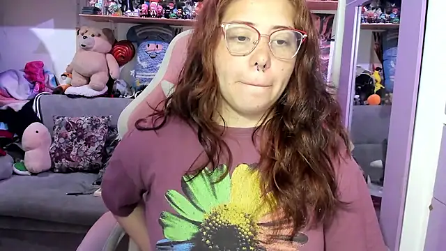 Онлайн чат XXX soficammy
