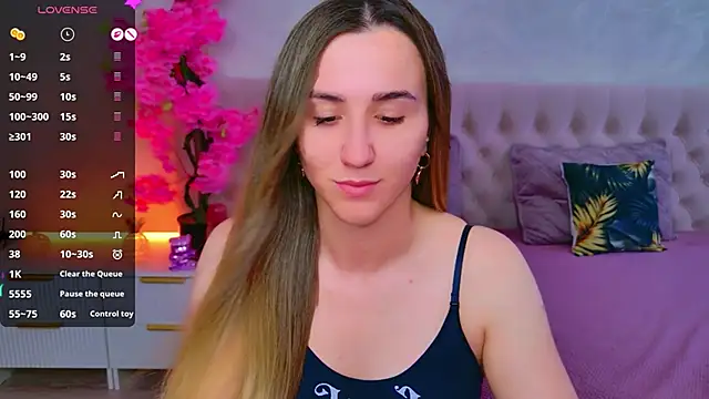 JasminUqueen's Live XXX Chat