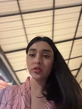 MiahWindsor লাইভ XXX চ্যাট