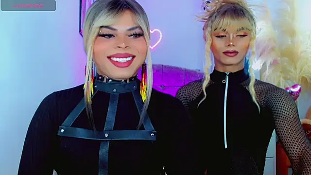 XXX chat uživo modela AdanKinng