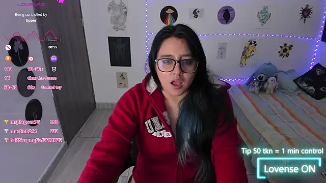 Chat +18 de Cherry_blush_ ao vivo